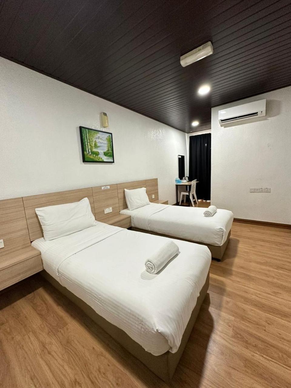 Kangar Hotel Sdn Bhd Dış mekan fotoğraf
