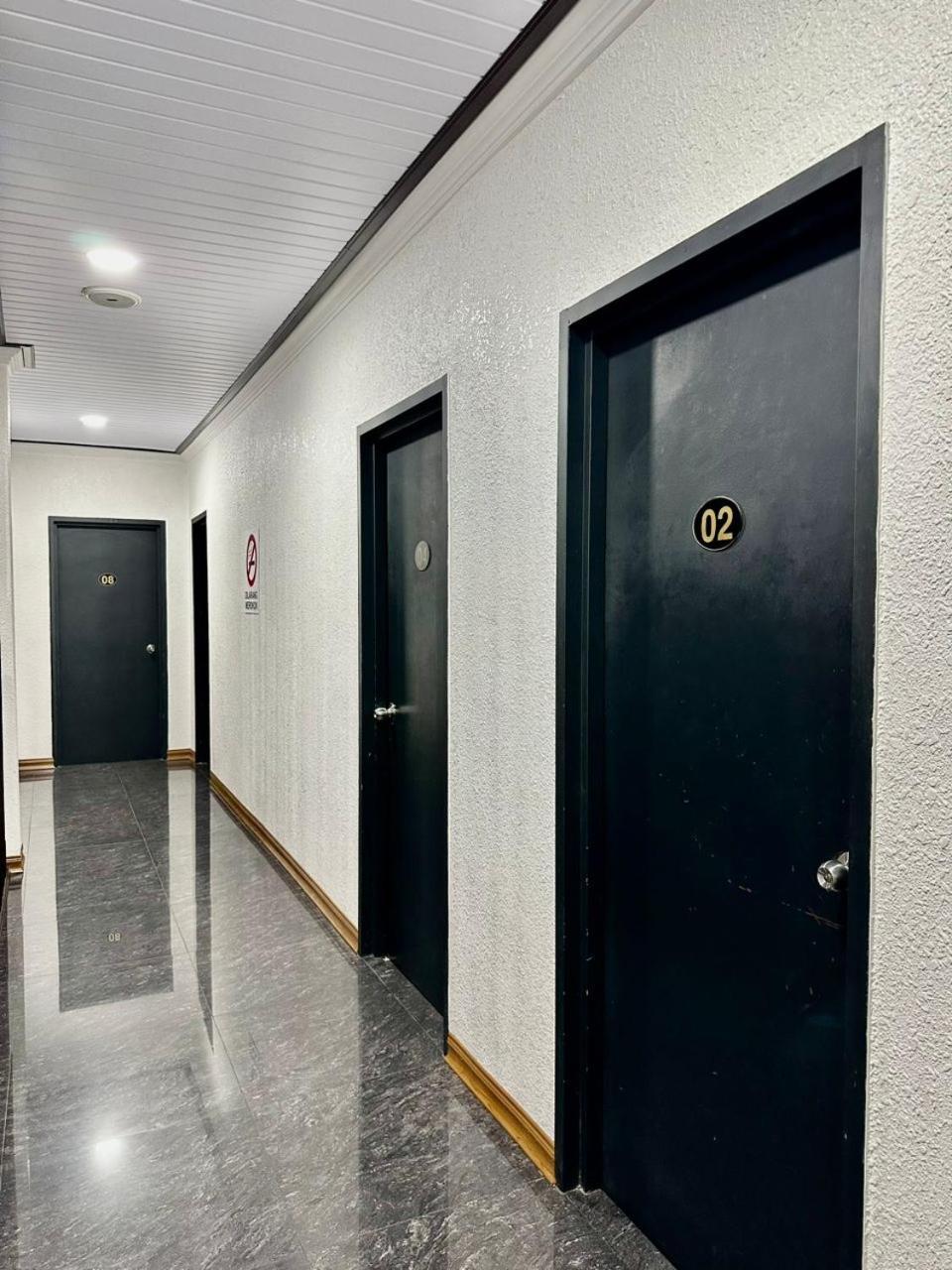 Kangar Hotel Sdn Bhd Dış mekan fotoğraf